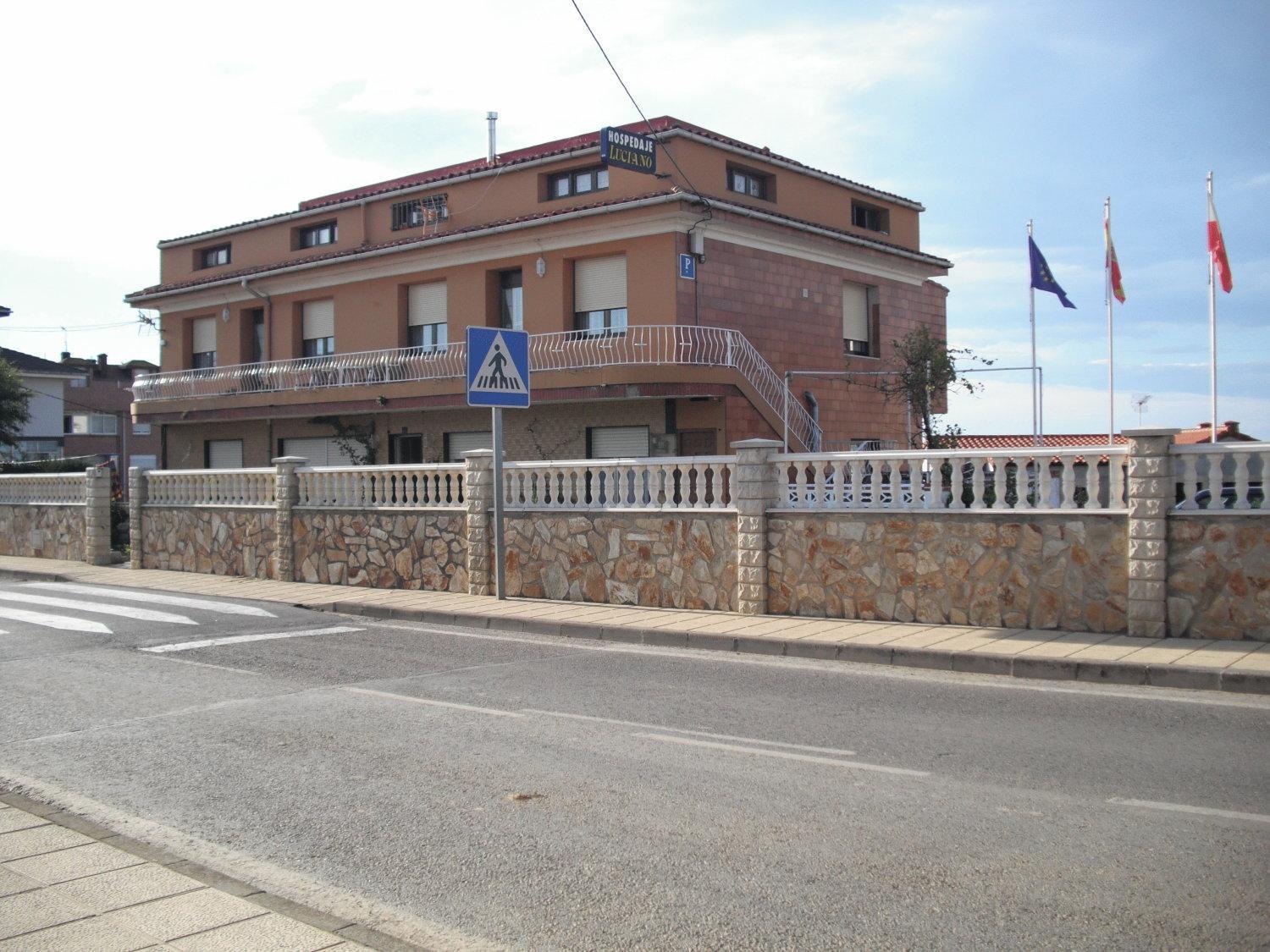 Hospedaje Luciano Suances Exterior photo