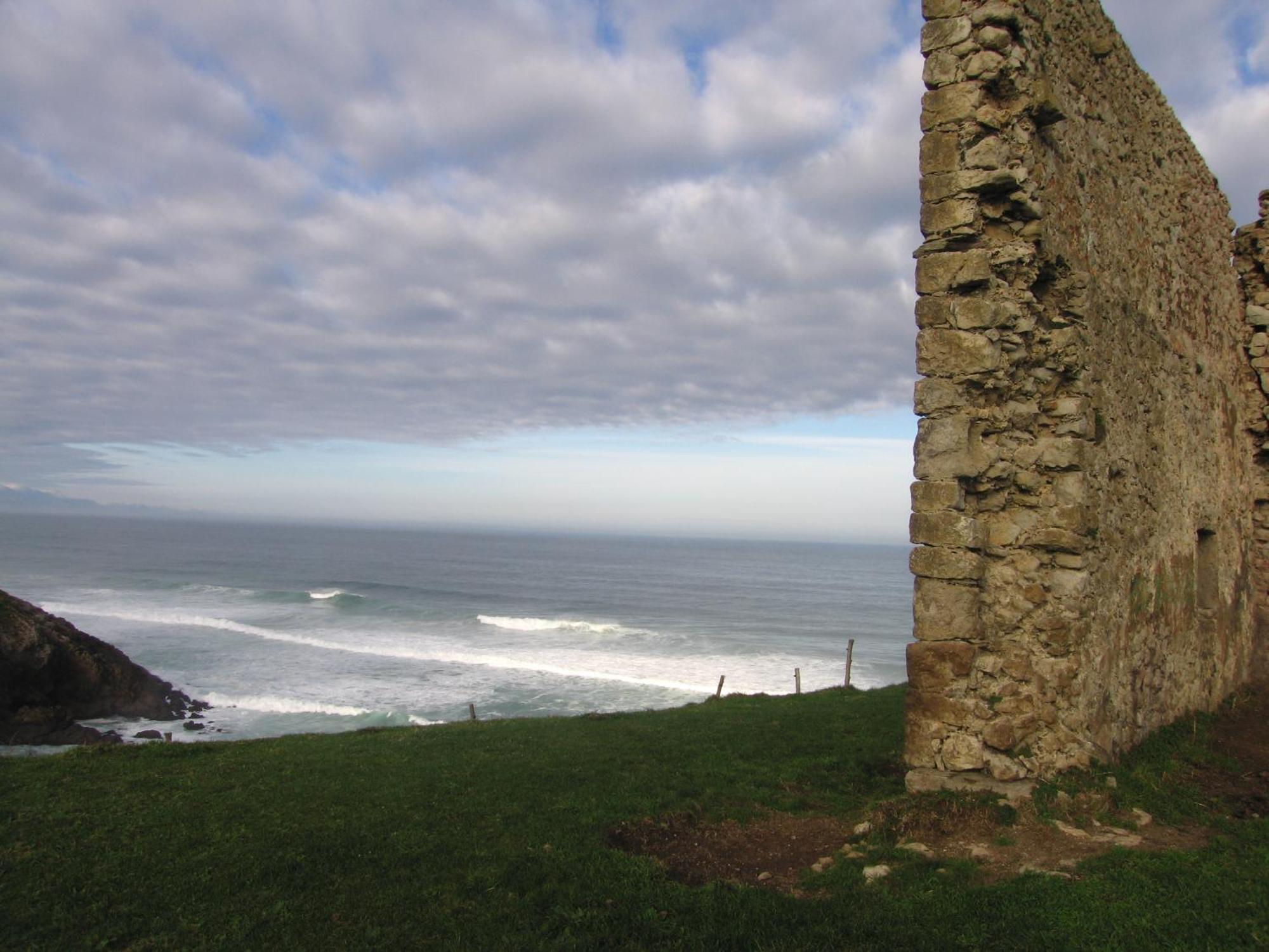 Hospedaje Luciano Suances Exterior photo